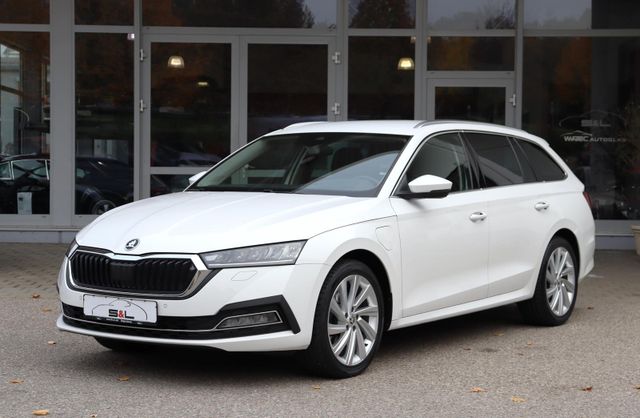 Octavia 1.4 TSI Style DSG / HEAD-UP / ACC / LED