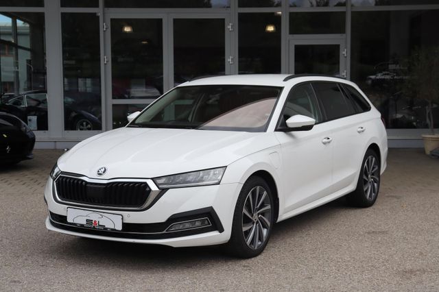 Octavia Combi First Edition/ACC/Reisepaket/Navi