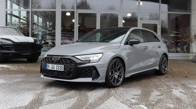 RS3 Sportback S tronic RS-Dynamikp./Keramik/Pano